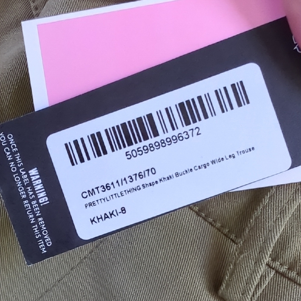 NWT PrettyLittleThing Shape Khaki Buckle Cargo Wide Leg Pants Size 4 - Picture 8 of 12